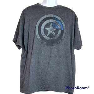 Marvel Comics Men's 2XL Gray Avengers Captain America Graphic Tee-Shirt